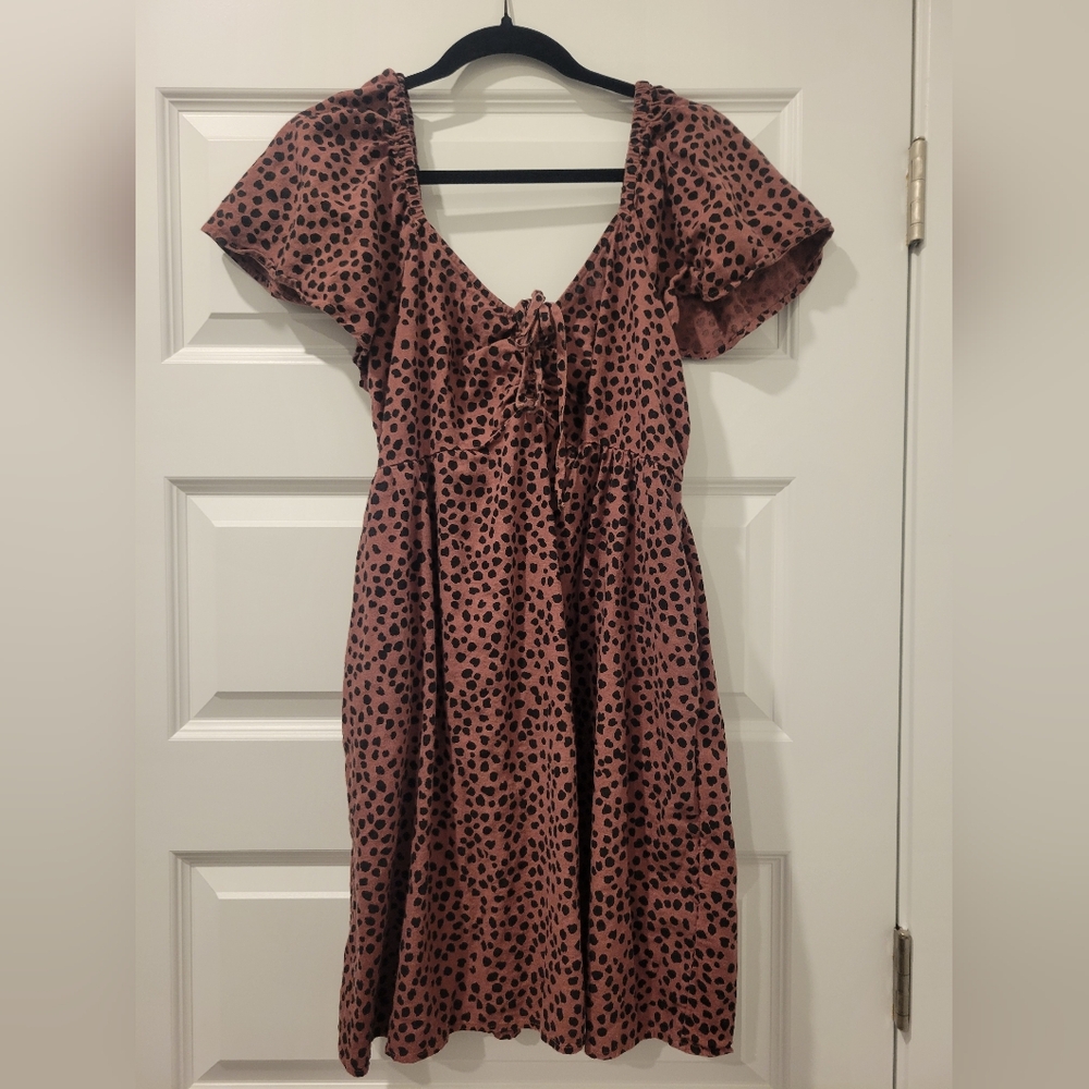 Old Navy Leopard Print - image 1